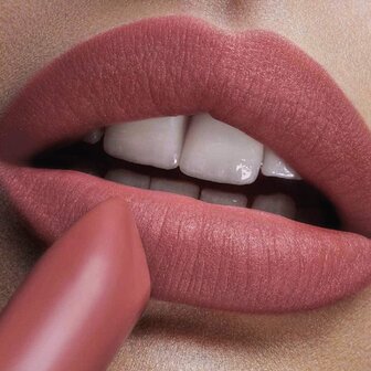 L&#039;Oreal Paris - Colour Riche - Matte - Lipstick - 802 - Matte-Sterpiece - Roze - Lippenstift - 3.6 g