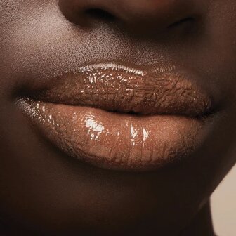 Milani - Keep It Full Nourishing - Lip Plumper Gloss - 15 Natural Luster - Lipgloss - Nude - 3.70 ml