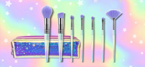 Kleancolor Star Life - 7 Piece Brush Set With Cosmetic Bag - CBS7