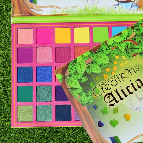 Beauty Creations - Alicia - Eyeshadow Palette