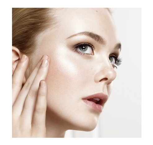L'Oreal Paris - True Match Lumi Glow Amour - 508 Golden Hour