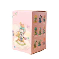 BlindBox - Dreamy Childlike Heart Rocking Horse Series - Mini Figure - Verrassingsbox - Mysterie Box - Blind Box - Geïnspireerd op Hello Kitty (MLD) – Niet-officieel – Kawaii Stijl - 1 Stuk BlindBox - Dreamy Childlike Heart Rocking Horse Series - Mini Figure - Verrassingsbox - Mysterie Box - Blind Box - Geïnspireerd op Hello Kitty (MLD) – Niet-officieel – Kawaii Stijl - 1 Stuk