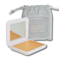 Models Own - Backstage - 04 Beige - Creme to Powder Foundation - Foundation - 4,2 g Models Own - Backstage - 04 Beige - Creme to Powder Foundation - Foundation - 4,2 g